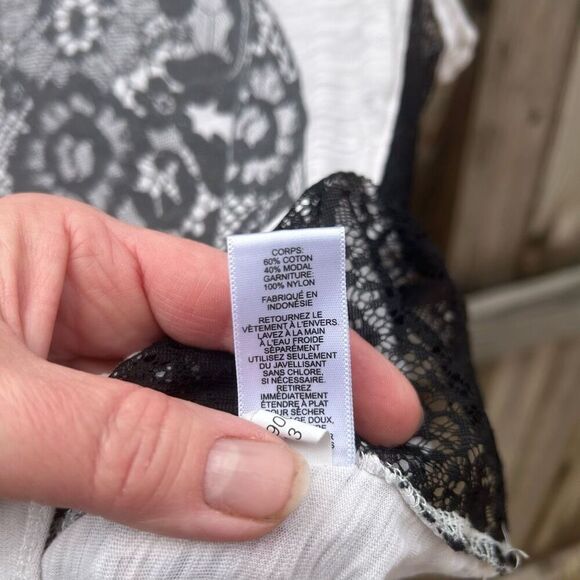 Express t-shirt short sleeve lace size small petite - Picture 5 of 9